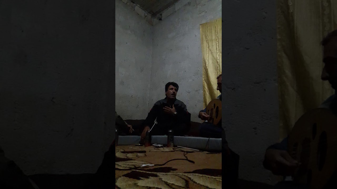 ابو خالد مع المطرب علي المهيجر