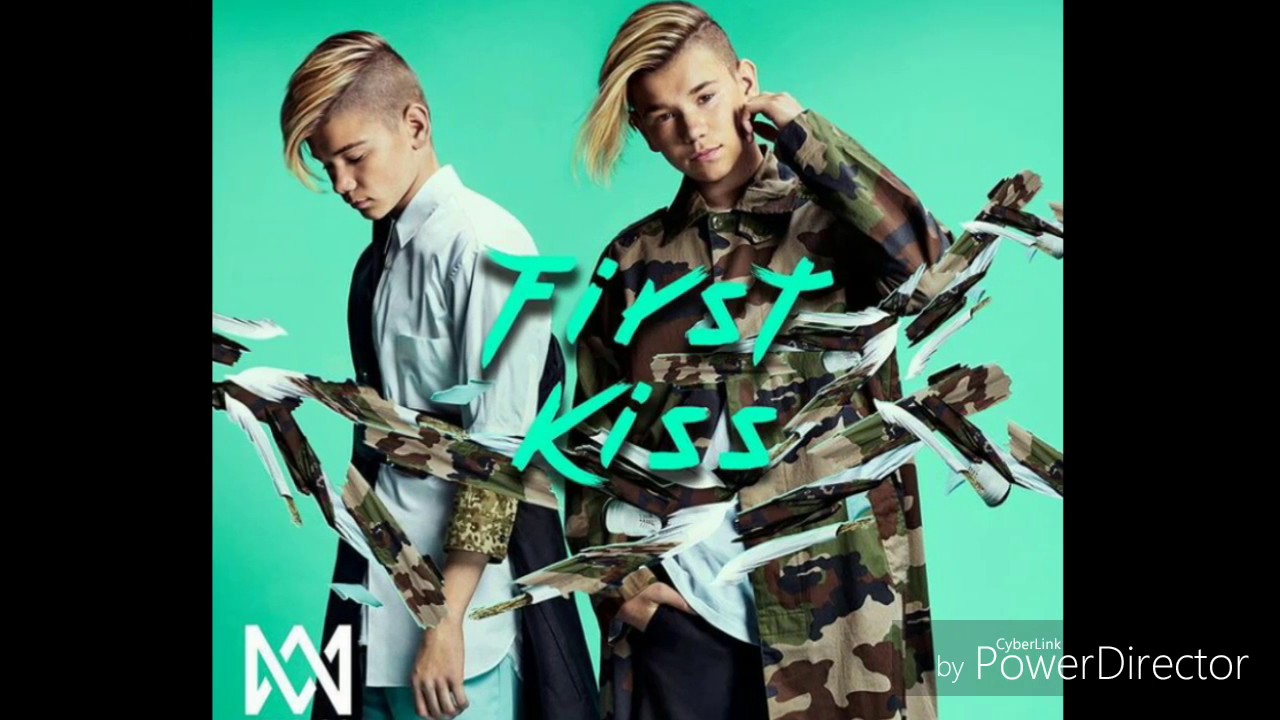 Marcus & Martinus - First Kiss Lyrics 