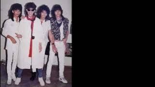 WhiteSteel sengketa (KARAOKE)