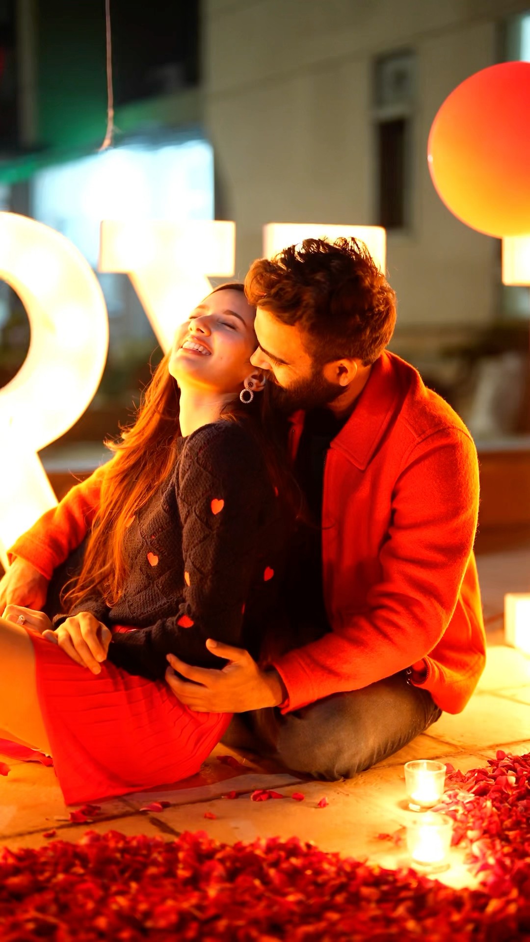Valentine’s Par Saas Ne Diye Gifts ? #minivlog #neetubisht #lakhneet #youtubeshorts #valentine