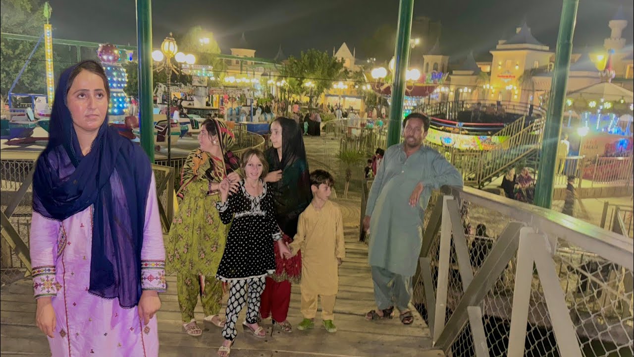 Bhawalpur Famous Park SS World Ka Complete Visit🤗Bahut Maza Aya