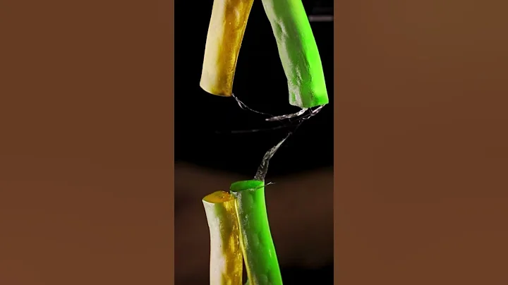 Gummy Worms vs Hot Knife ASMR #asmr #asmrsounds #meltinggummy #asmrvideo #asmrcommunity #shorts