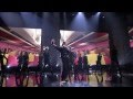 Psy performs gangnam style with mc hammer  his 2 legit at the 2012 american music awards