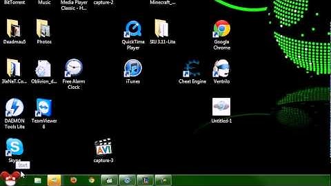 Windows 7 Start Menu Orb - Glowing Eyes Deadmau5