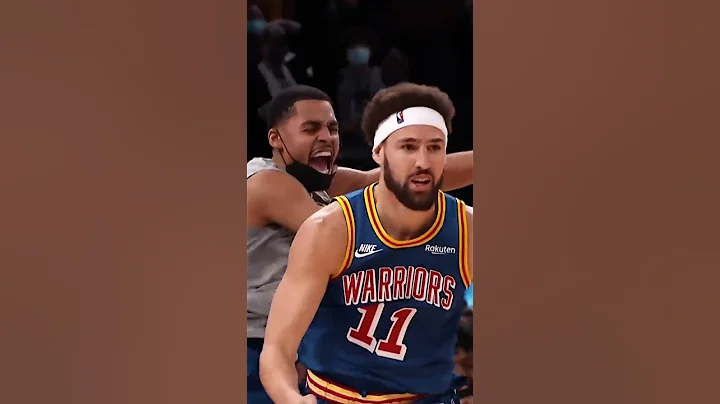 Steph looking at Klay 😁 #shorts