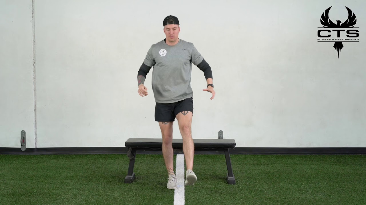 Eccentric Single Leg Squat to Bench - YouTube