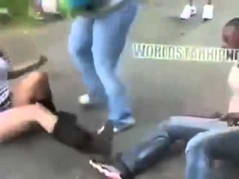 Peleas de mujeres en la calle desnudas fetish pics 57