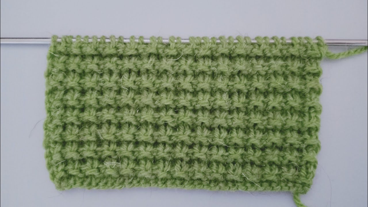 Классный плотный узор спицами поворотными и круговыми рядами.