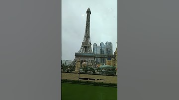 The Eiffel Tower in Macau #shortvideo #eiffeltower #macau