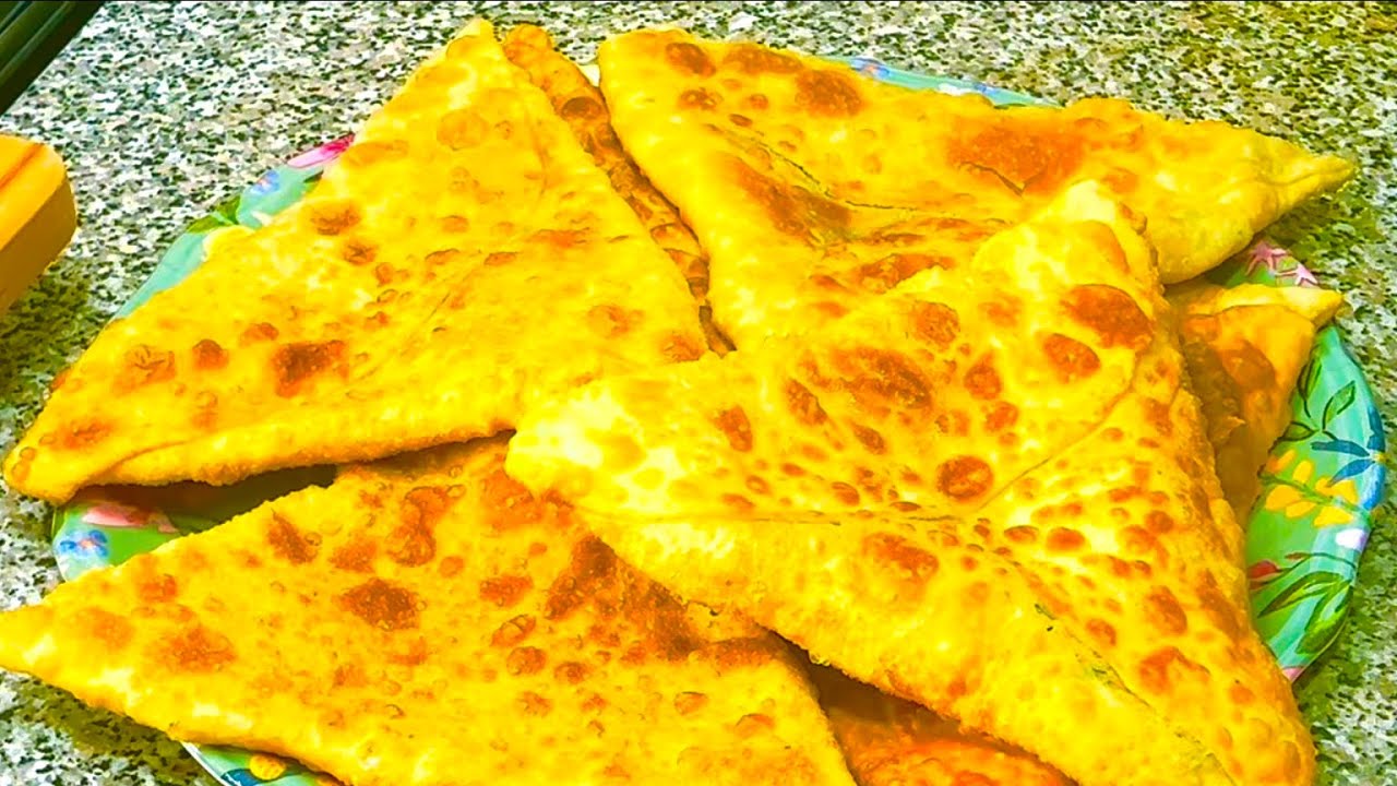 Street-Style Bolani with Potatoes 🫓 | Crispy, Golden & So Satisfying بولانی کچالو به سبک خیابانی