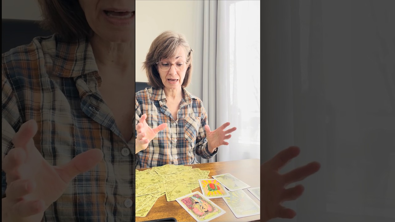 🔮Une personne se sent aimée de toi!/ Une personne s'est jouée de toi et a gagné!💲/Femme rivale!