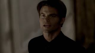 Damon E Stefan Vs. Elijah The Vampire Diaries 2X08