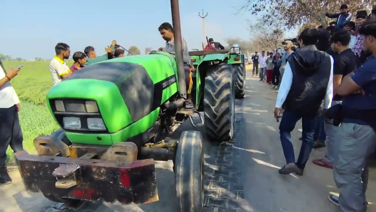 INDO FRAM vs DEUTZ-FHAR takkar ka mukabla⚡💪🏻🚜 #viral #public #tochanking #tractor #trending 