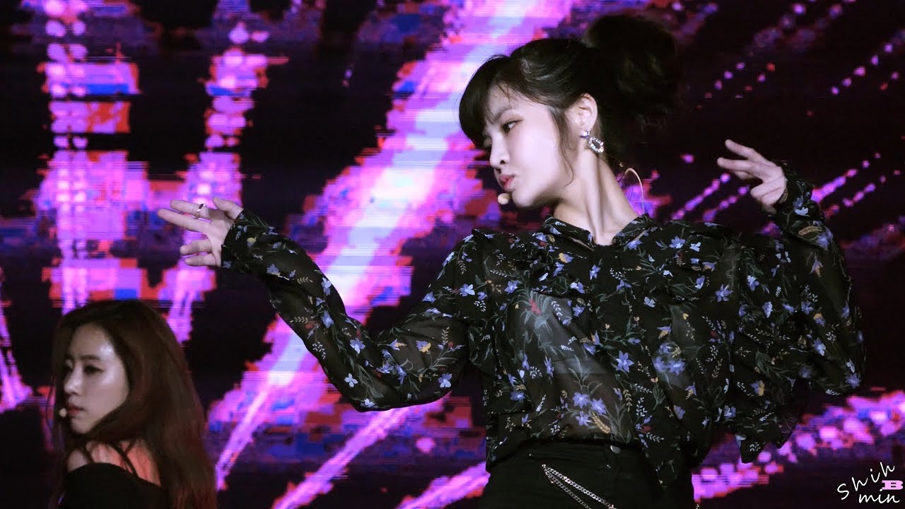 [4K60P fancam/직캠] 170513 T-ARA/티아라 - Like the first time/처음처럼 (Boram focus/보람 초점) # Taiwan Concert