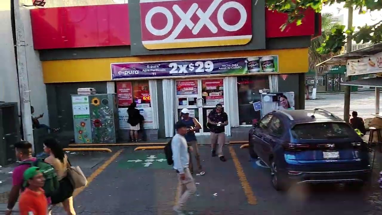 Av Juárez, Playa del Carmen