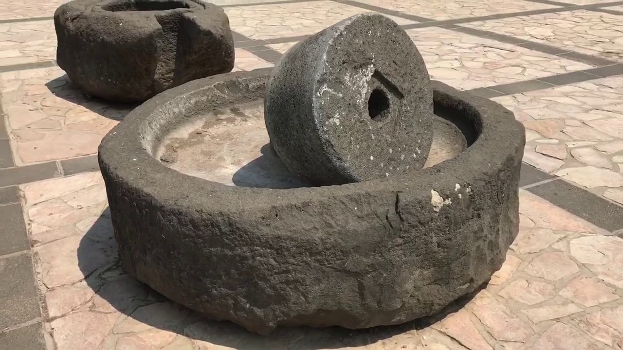 Piedra de Molino - YouTube