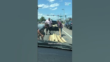 Random Acts of Kindness: Strangers help driver pick up spilled cargo