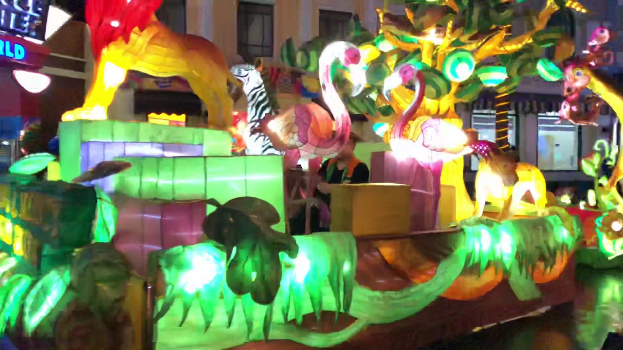 Parade Trans Studio Bandung