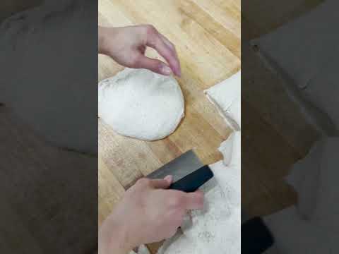 خبز ساوردو عجينة