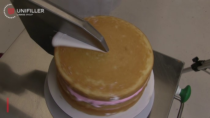 The Cake-o-Matic 1000i Is a Robotic Cake Frosting Machine