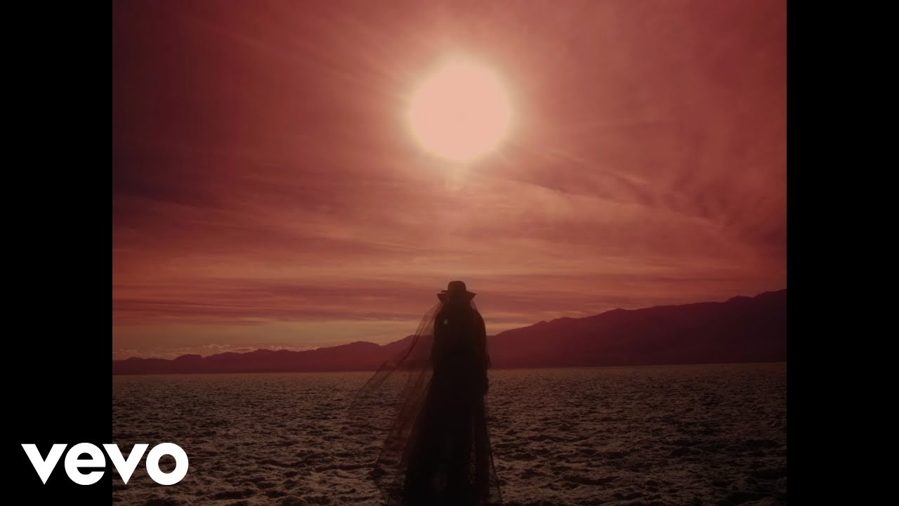 Louise Lemón - Egyptian Darkness (Official)