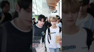 Jiwoong Holding Matthews Armmattwoong