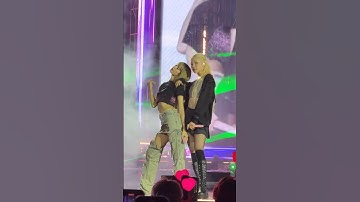 Jump - BLACKPINK Deadline Worldtour #lisamanoban #rosé #roselisa #chaeyoungpark #blackpink #blink