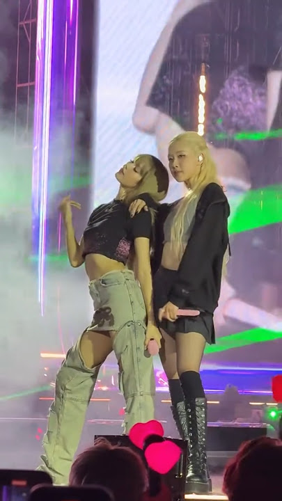 Jump - BLACKPINK Deadline Worldtour #lisamanoban #rosé #roselisa #chaeyoungpark #blackpink #blink