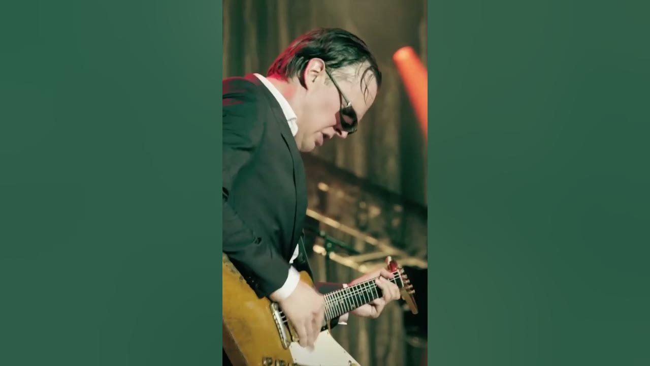 Joe Bonamassa Official - Oh, Pretty Woman - Live At The Greek Theatre