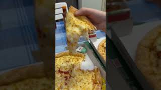 Papa Johns Pizza Cheese Pull  food eat cheese cheesepull pizza