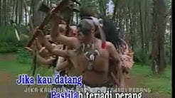balasan lagu tenda biru - Durasi: 4:28. balasan lagu tenda biru - Durasi: 4:28.