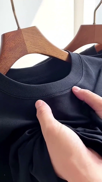 Simple yet tasteful, Pure black T-shirt is the eternal rule of fashion #fpy #foryou