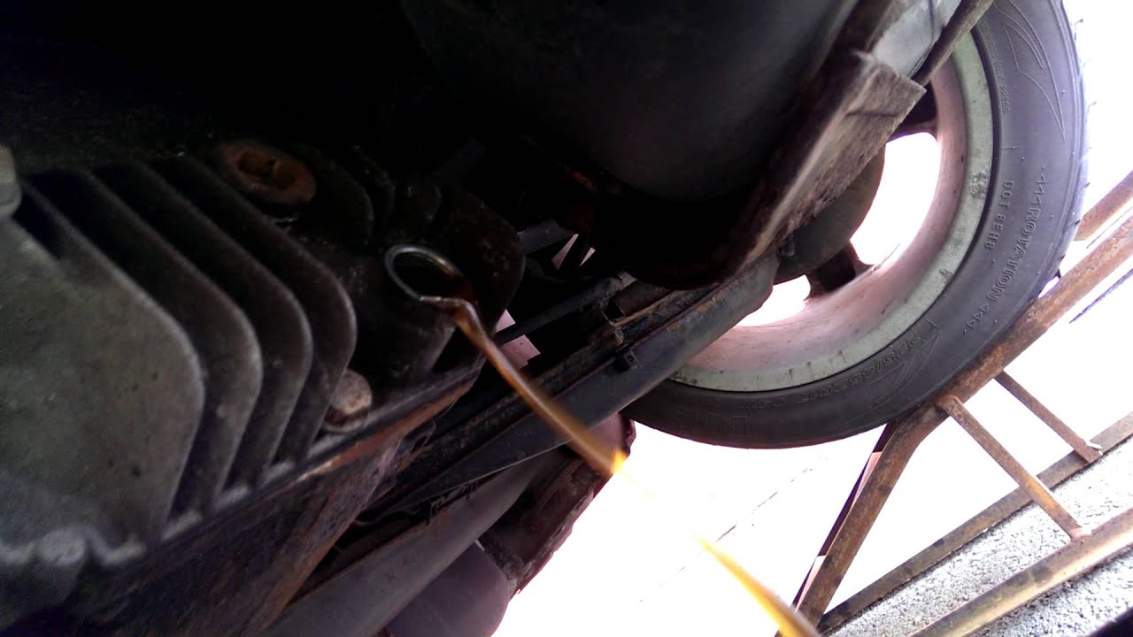 How to change oil on a bmw z3 differential - YouTube