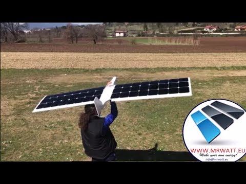 Aereo solare fotovoltaico RC. 600Km di autonomia senza batterie. Monitoraggio terra e mare.