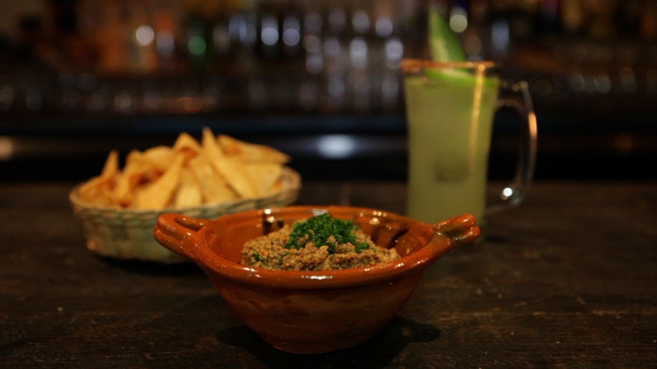 NY CHOW Report - Pulque at Pulqueria