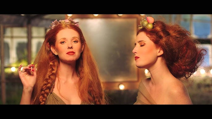 Tukli mushuk erkakning ogziga siydi