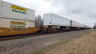 MEET ALERT!!: EB 39,000+ hp Z with H1, ACe meets WB Q train with NS and PRLX ex executive Mac!