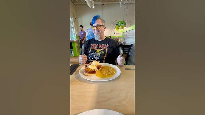 The Toasted Yolk Review - Breakfast Spot in The Villages, Florida