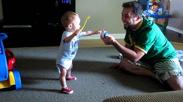 2011.06.12 - Lucas Potts WALKING (with direction change)