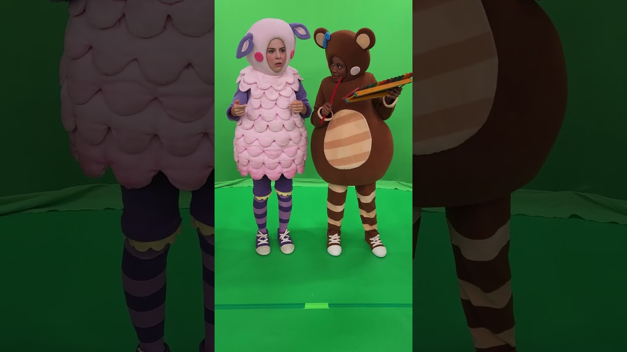 Play: A cheerful live-action nursery rhyme about voice imitation