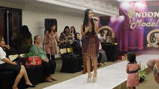 Vania Nissa performance at Audisi Indonesian Model @hunt 2019 Yogya . Singgle ' Miscall Videocall '