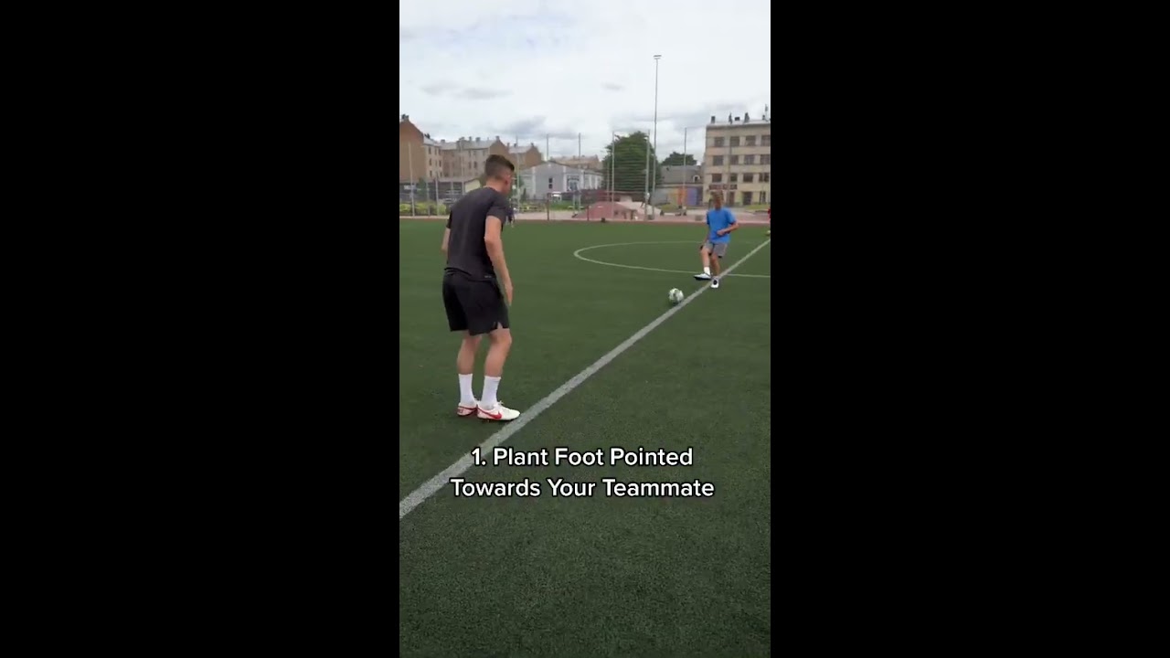 5 Key Tips To Pass The Ball With One Touch Shorts