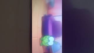 OM Nom 360 °: Unexpected Guest
