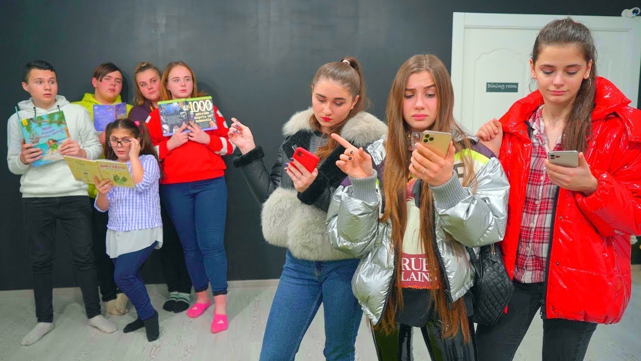 ŠKOLÁCI ŠLI NA PÁRTY 😍 Kdo vybere nejhezčí outfit? | Diana a přátelé