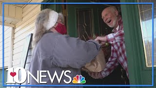 Campbell Co. Schools fights hunger by delivering meals to students learning at home