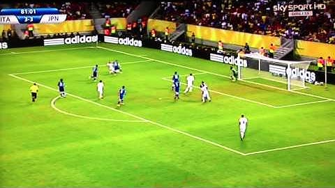 Risata malefica Caressa Italia-Giappone 4-3 HD
