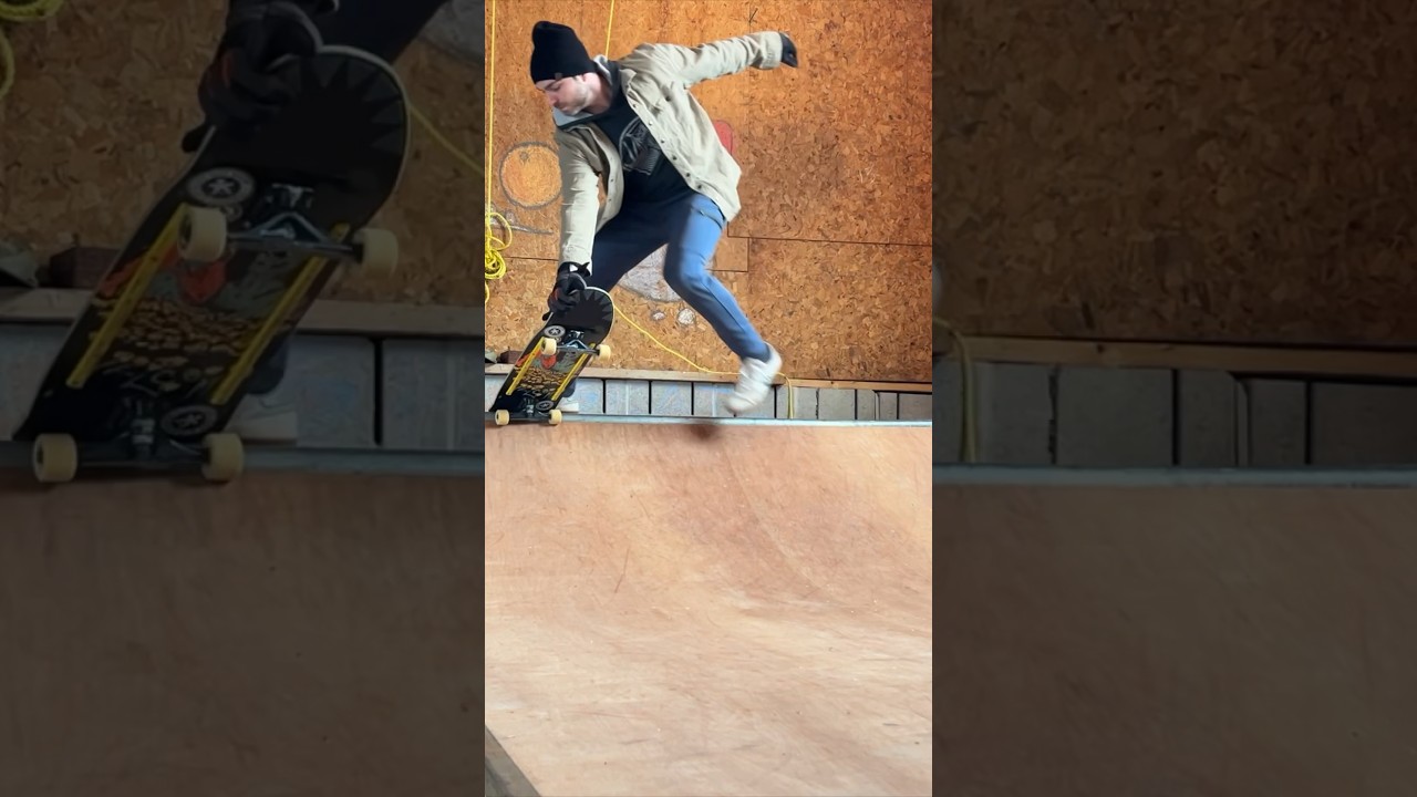 No-Comply Crailslide on Mini Ramp 