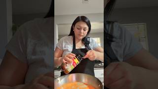 Qué tenemos para el menú de hoy? Vamos  a preparar unas colitas de res con garbanzo  #menu  #receta
