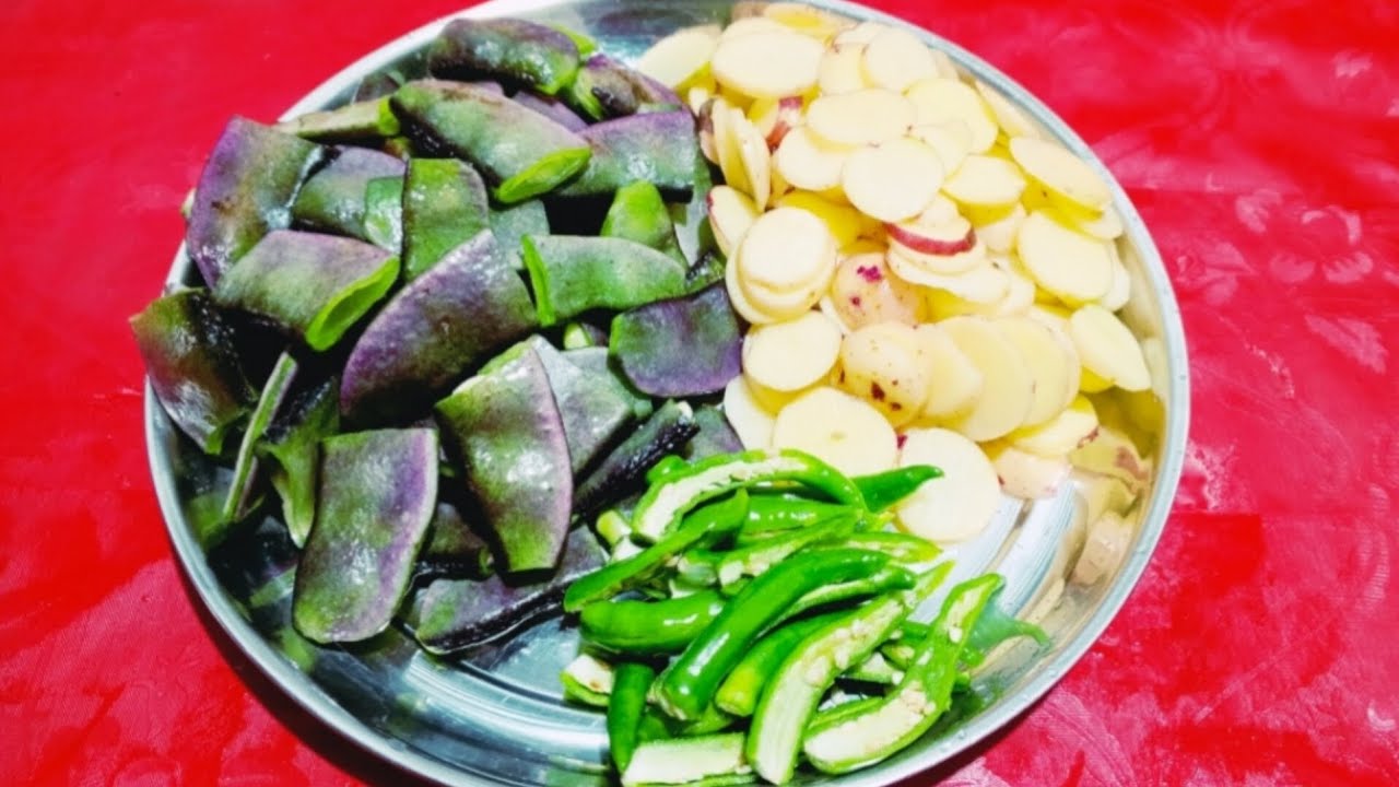 Simi Aloo খুব সহজে শিখে নিন স্পাইসি সিম আলু ভাজি ॥ sim aloo bhaji bengali recipe ...