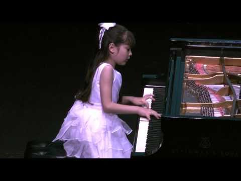 Umi Garrett: Golliwogg's cakewalk by Debussy (age10)
